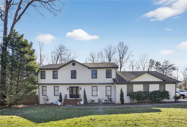 5211 Forest Oaks Drive, Greensboro, NC 27406