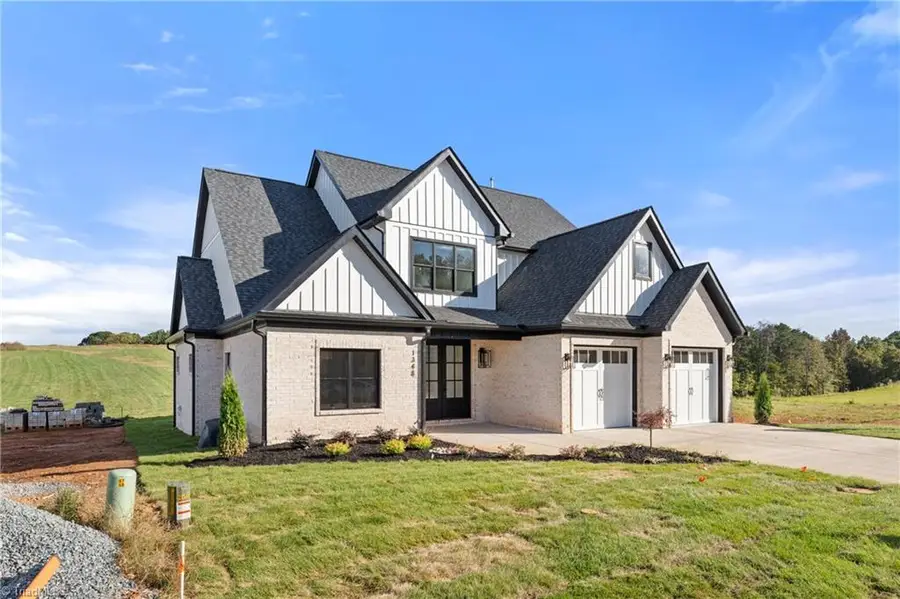 1348 Maple Chase Lane, Vienna, NC 27106 - #2