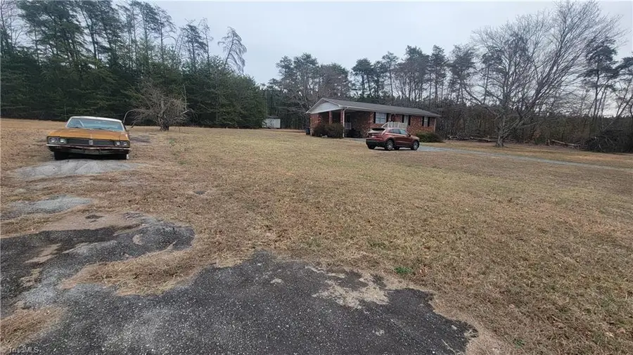 2387 Ashley Loop, Reidsville, NC 27320 - #2
