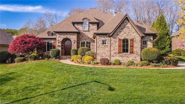 5629 Cedarmere Drive, Winston-Salem, NC 27106