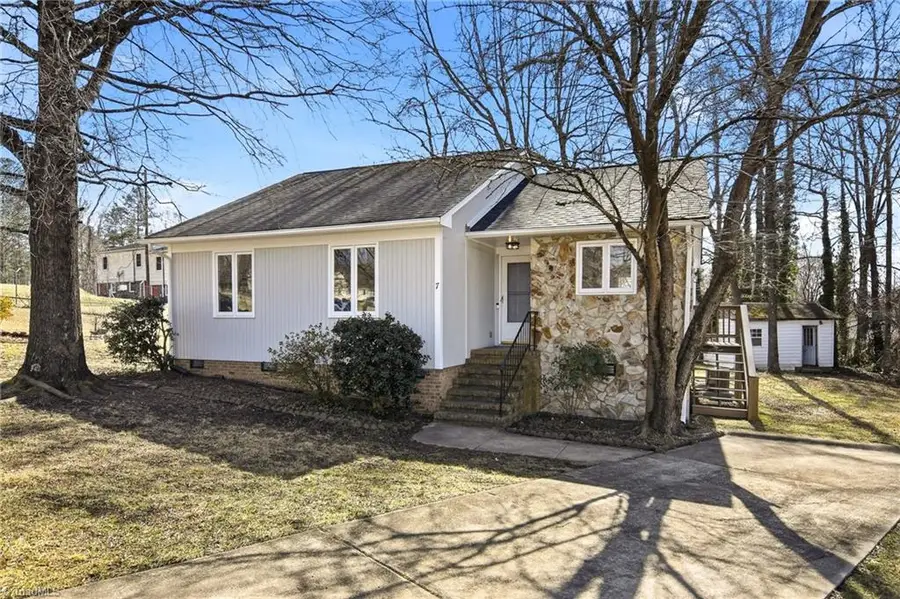 7 Pear Tree Court, Greensboro, NC 27401 - #2