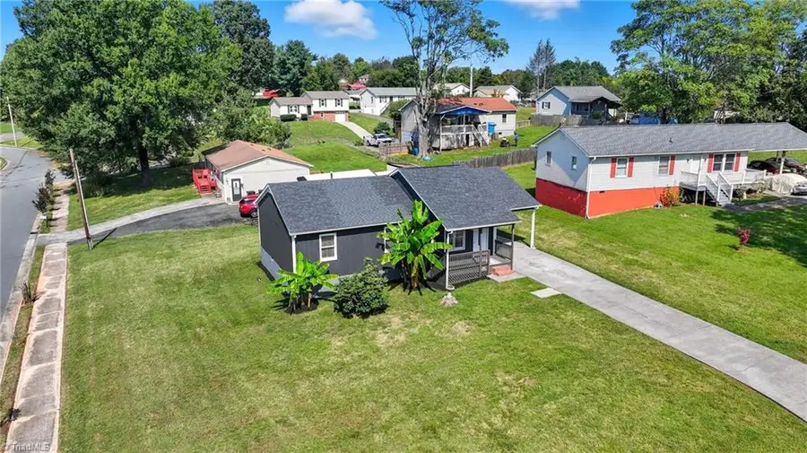 809 Garfield Court, Winston Salem, NC 27105 - #3