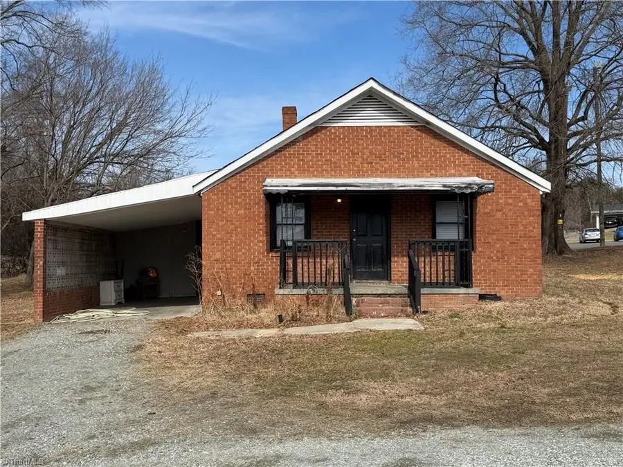 1222 Rauhut Street, Burlington, NC 27217 - #2