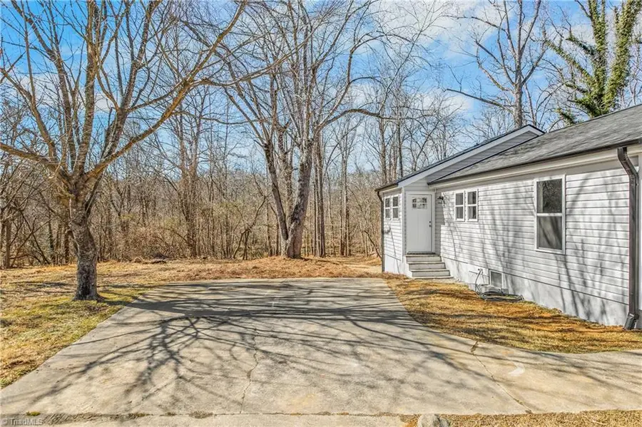 1217 Lakeview Heights Drive, High Point, NC 27265 - #3