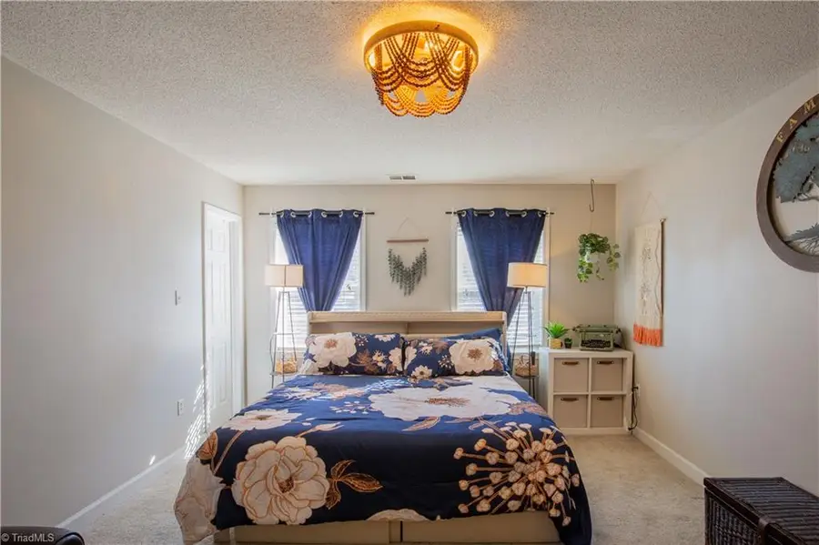 701 Diana Drive, Thomasville, NC 27360 - #3