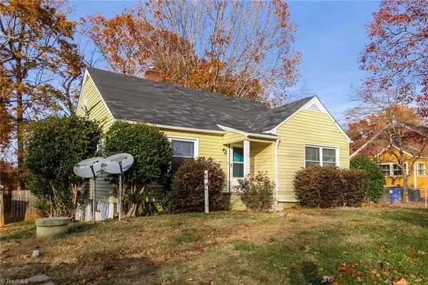 5413 Shattalon Drive, Winston-Salem, NC 27106