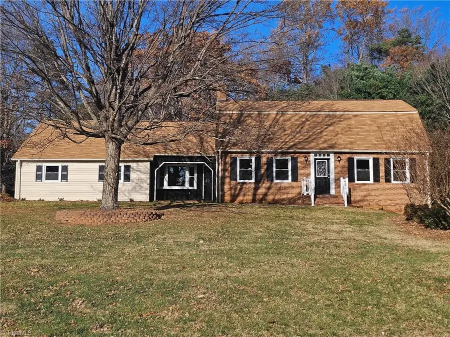 3721 Herchel Lane, Winston Salem, NC 27106 - #2