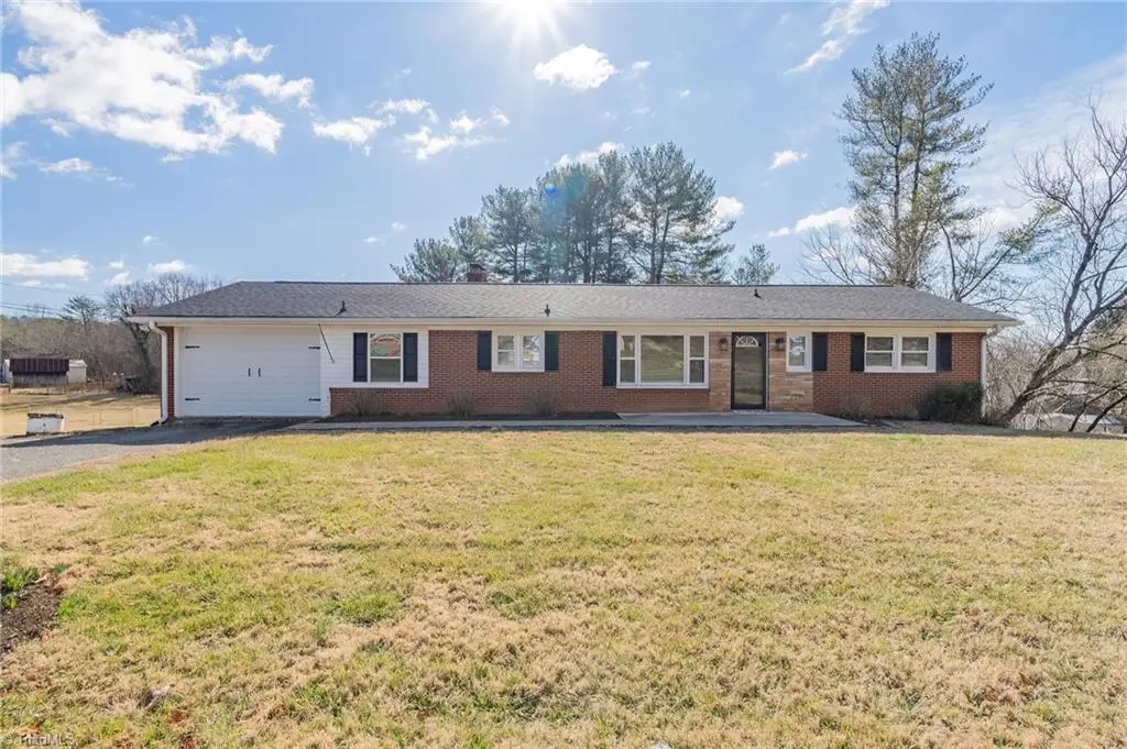 2706 Westfield Road, Mount Airy, NC 27030 - #1