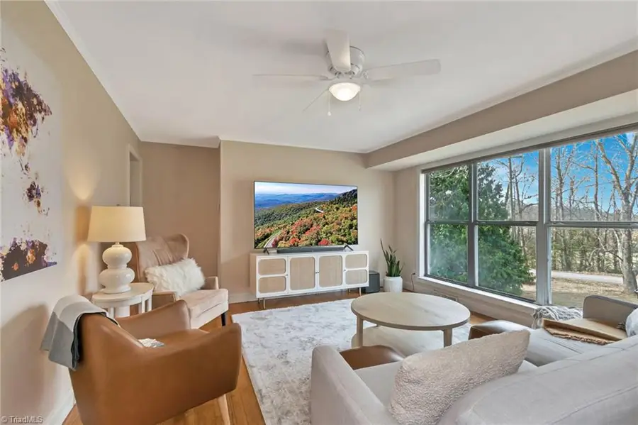 357 Town N Country Drive, Wilkesboro, NC 28697 - #3