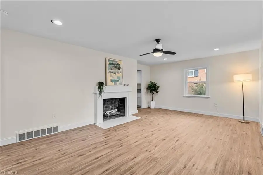 415 Woodsway Drive, Lexington, NC 27292 - #2