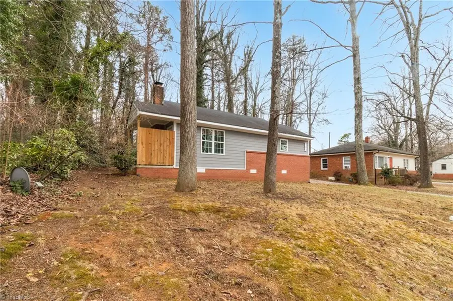 702 E Farriss Avenue, High Point, NC 27262 - #3