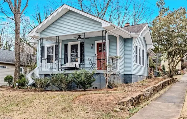 30 Vintage Avenue, Winston-Salem, NC 27127