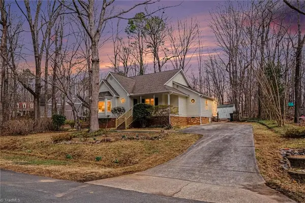 102 Twisted Court, Hillsborough, NC 27278