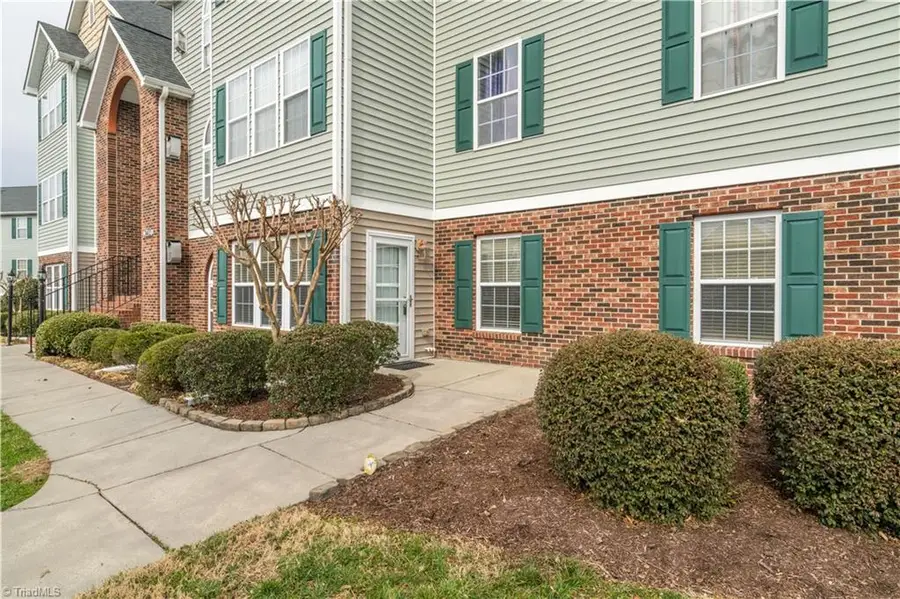 3483 Forestdale Drive #1D, Burlington, NC 27215 - #2