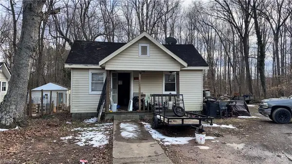 1074 Heitman Court, Winston-Salem, NC 27107