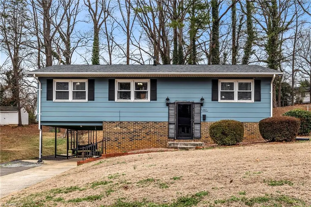 1365 W Sedgefield Drive, Winston Salem, NC 27107 - #1