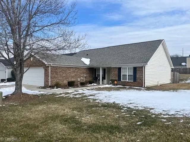 2922 Hearthstone Point Drive, High Point, NC 27265 - #2