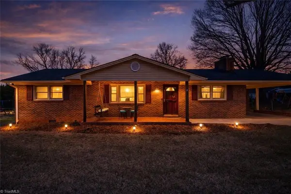 275 Cliffwood Drive, Kernersville, NC 27284