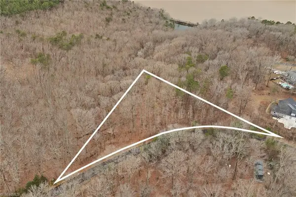 174 Mistral Lane, Denton, NC 27239