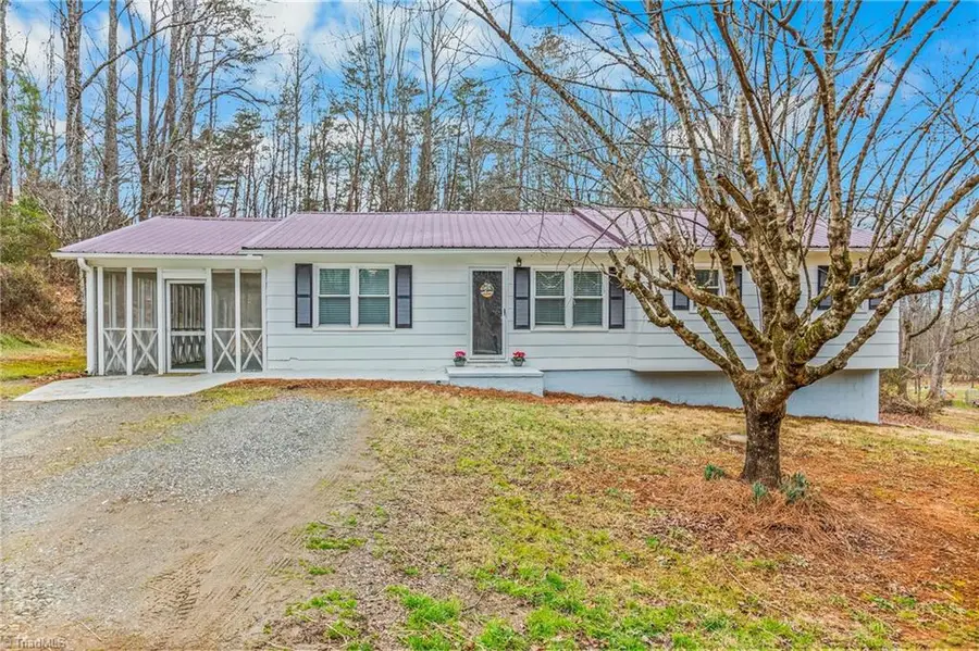 133 Salem Drive, Mount Airy, NC 27030 - #2