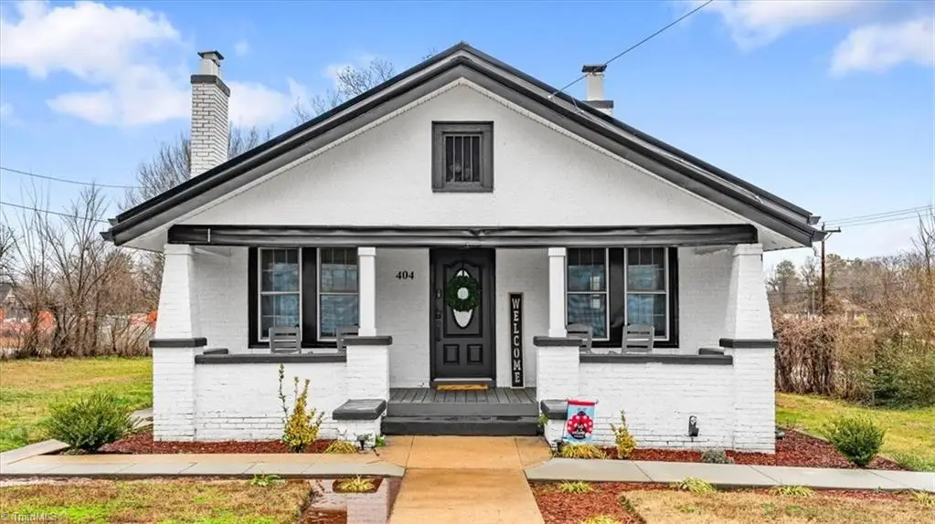 404 Lexington Avenue, Thomasville, NC 27360 - #1