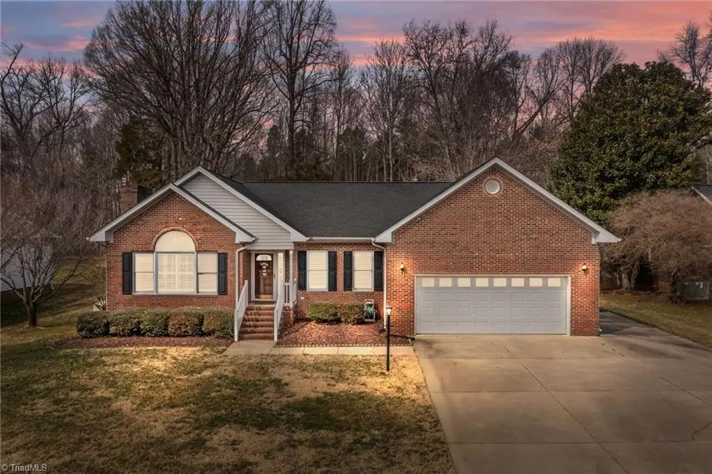 1214 Raspberry Run, Graham, NC 27253 - #1