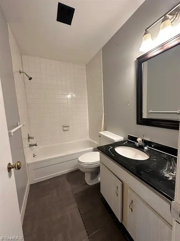 2810 Pelham Place, Winston Salem, NC 27106 - #2