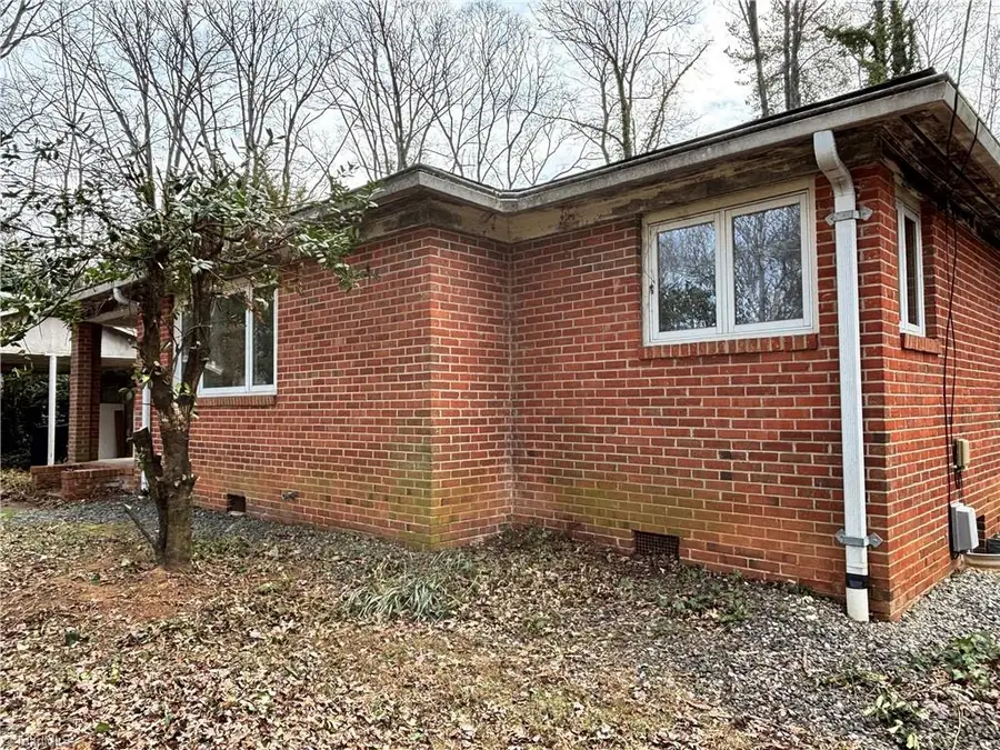 1255 Peace Haven Road, Winston Salem, NC 27104 - #2