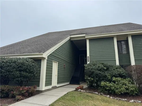 1524 Benjamin Parkway #D, Greensboro, NC 27408