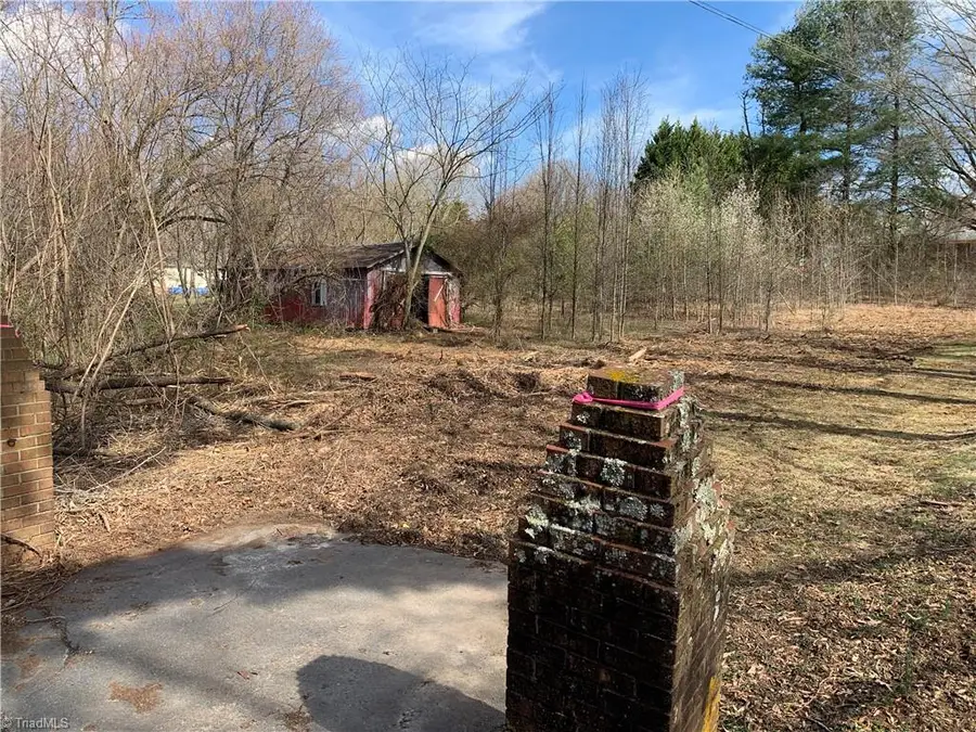 320 W King Street, King, NC 27021 - #3