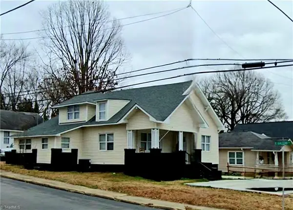 15 College Street, Thomasville, NC 27360