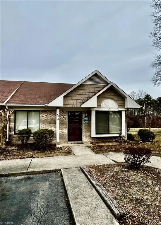 919 Belmont Drive, High Point, NC 27263 - #1