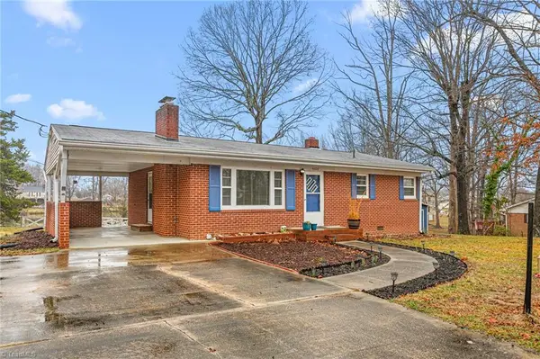 4020 Knollwood Drive, Archdale, NC 27263