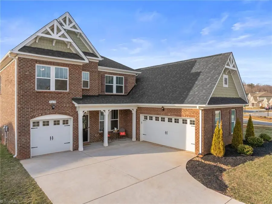 5619 Glad Acres Road, Pfafftown, NC 27040 - #3