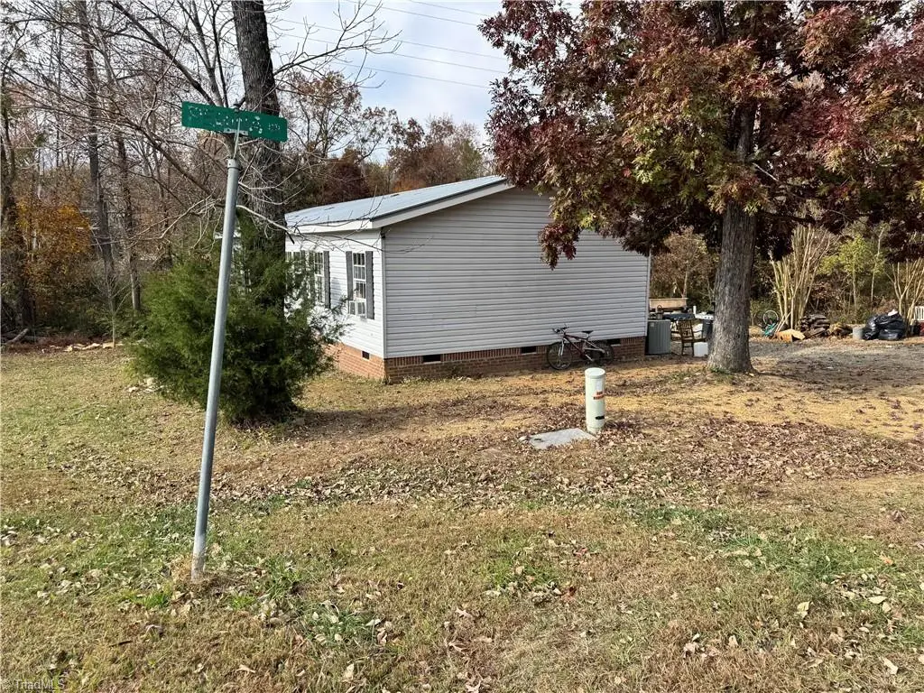 293 Regina Drive, Thomasville, NC 27360 - #1