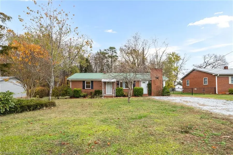 361 Garland Drive, Lexington, NC 27295 - #2
