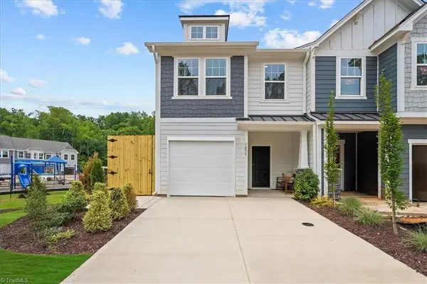 1300 Hammond Drive, Mebane, NC 27302