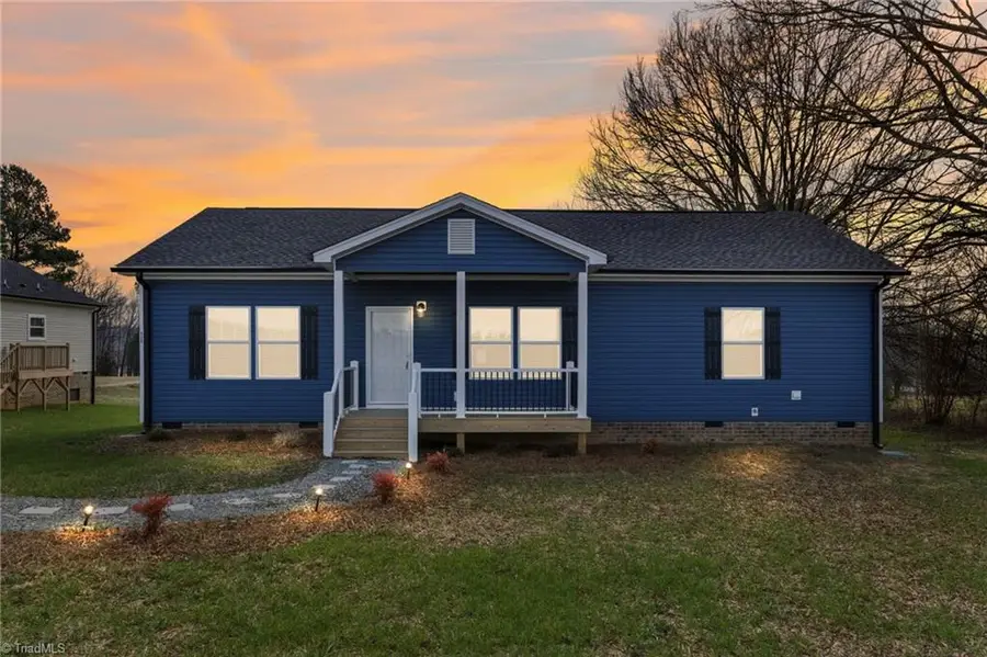 438 Hastings Hill Road, Kernersville, NC 27284 - #2