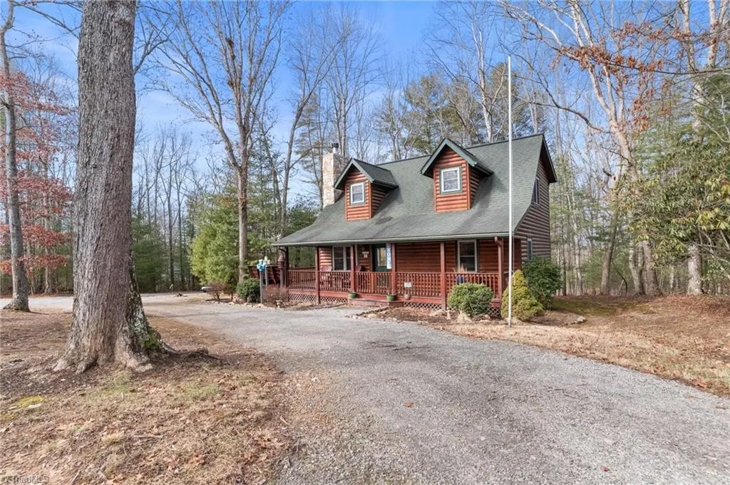 16 Honey Tree Circle, Sparta, NC 28675 - #1