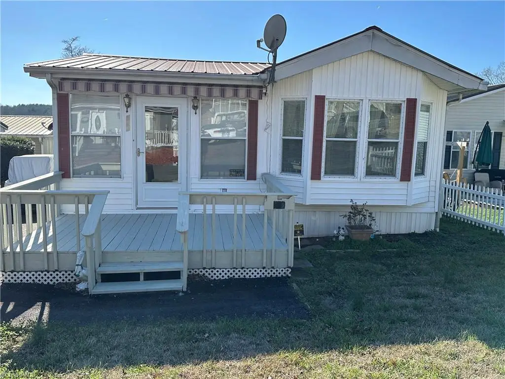 182 Marina Drive, New London, NC 28127 - #1