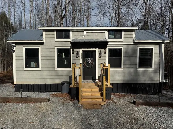 359 Rc Road, Traphill, NC 28685