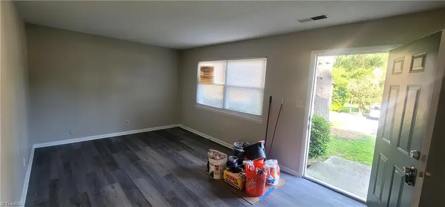 3919 Overland Heights #G, Greensboro, NC 27407 - #2