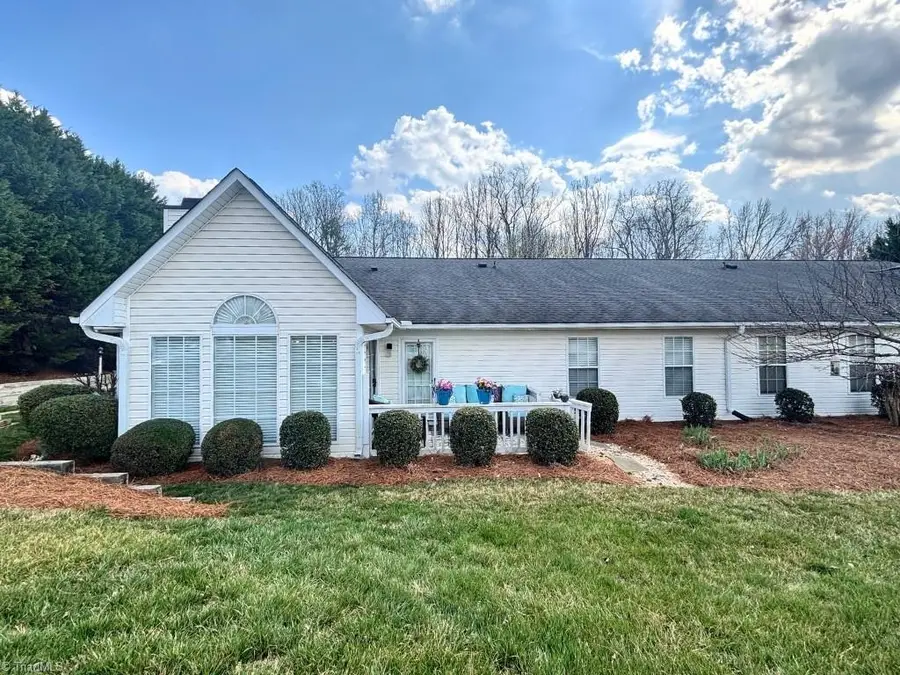 3950 Westridge Meadow Circle, Clemmons, NC 27012 - #2