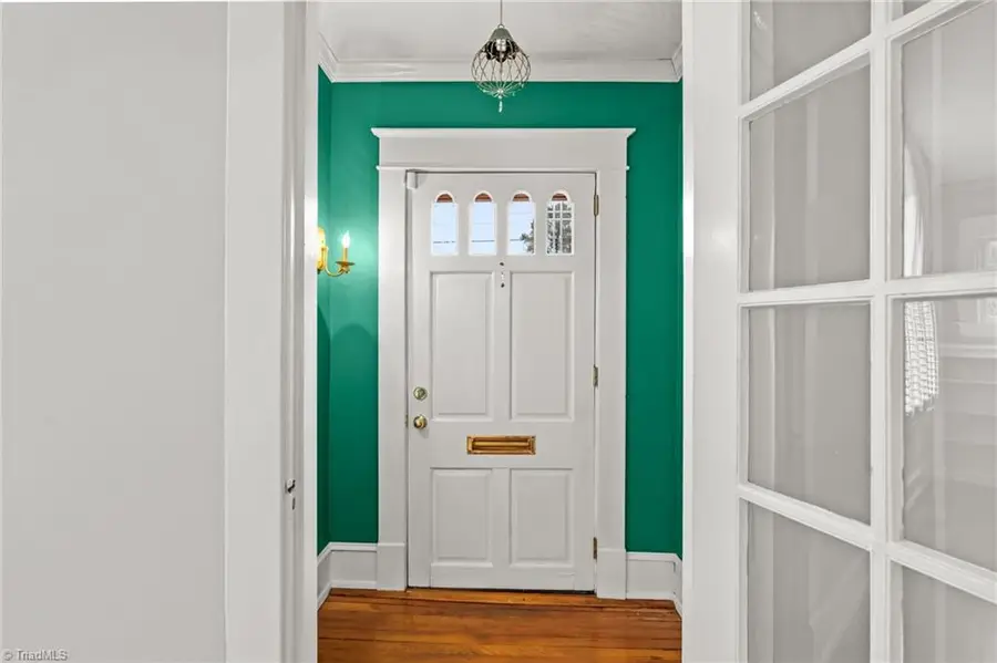 443 W Lexington Avenue, High Point, NC 27262 - #3