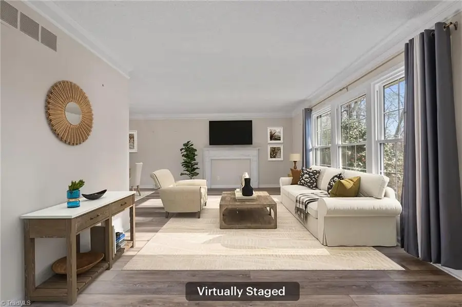 4902 Forest Oaks Drive, Greensboro, NC 27406 - #3