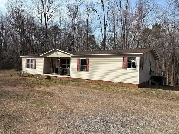 125 Maple Hollow Road, Mount Airy, NC 27030