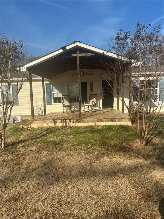 2831 Ayersville Road, Mayodan, NC 27027 - #2