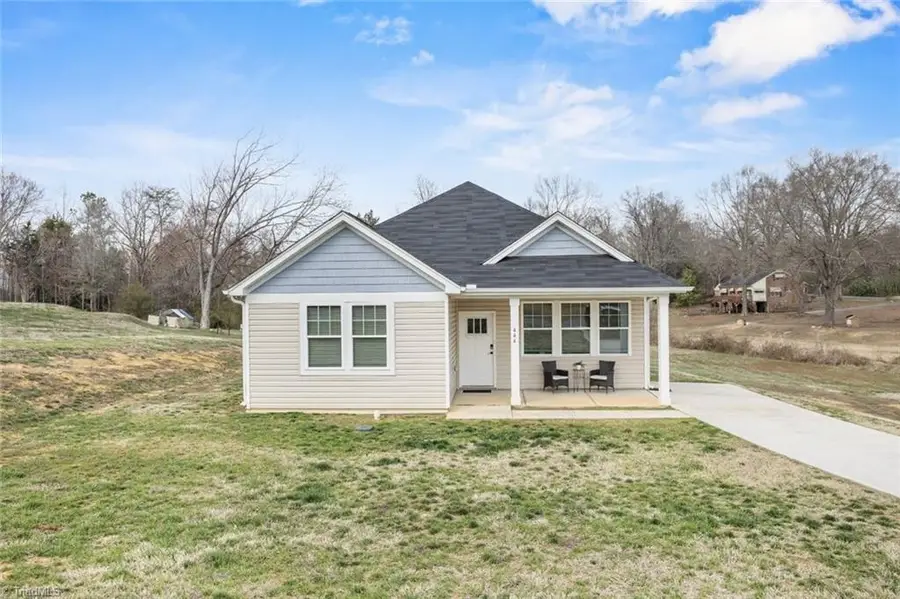 444 Weatherly Street, Ramseur, NC 27316 - #2