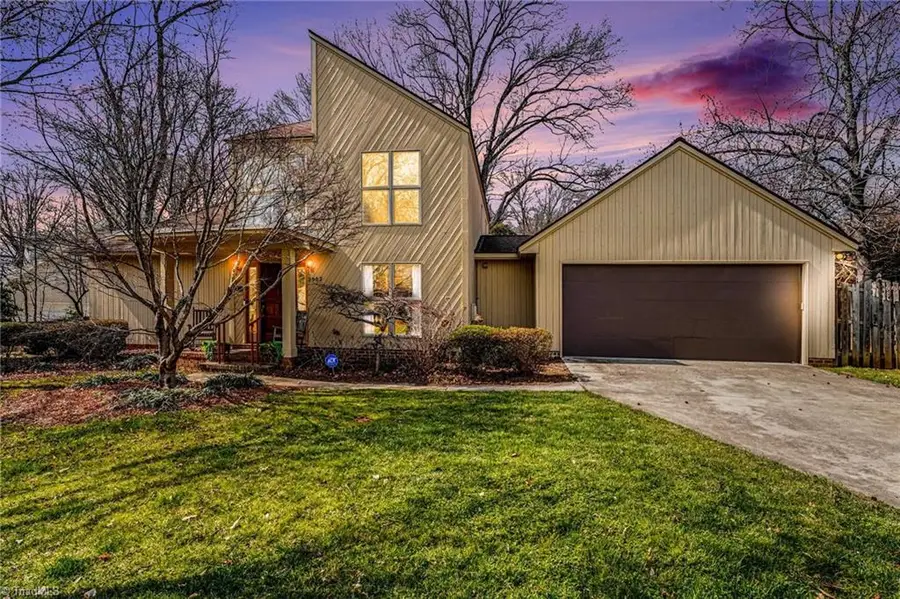 2902 Crossfield Drive, Greensboro, NC 27408 - #2