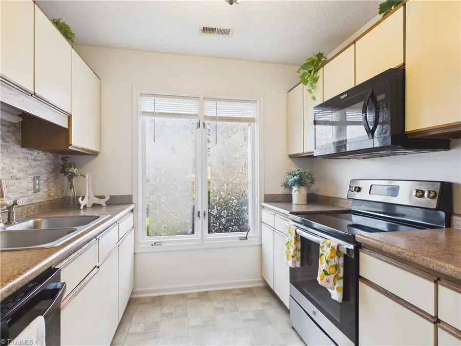 1415 Grantland Place, Greensboro, NC 27410 - #3